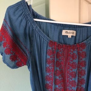 Madewell Embroidered Midi dress size XS